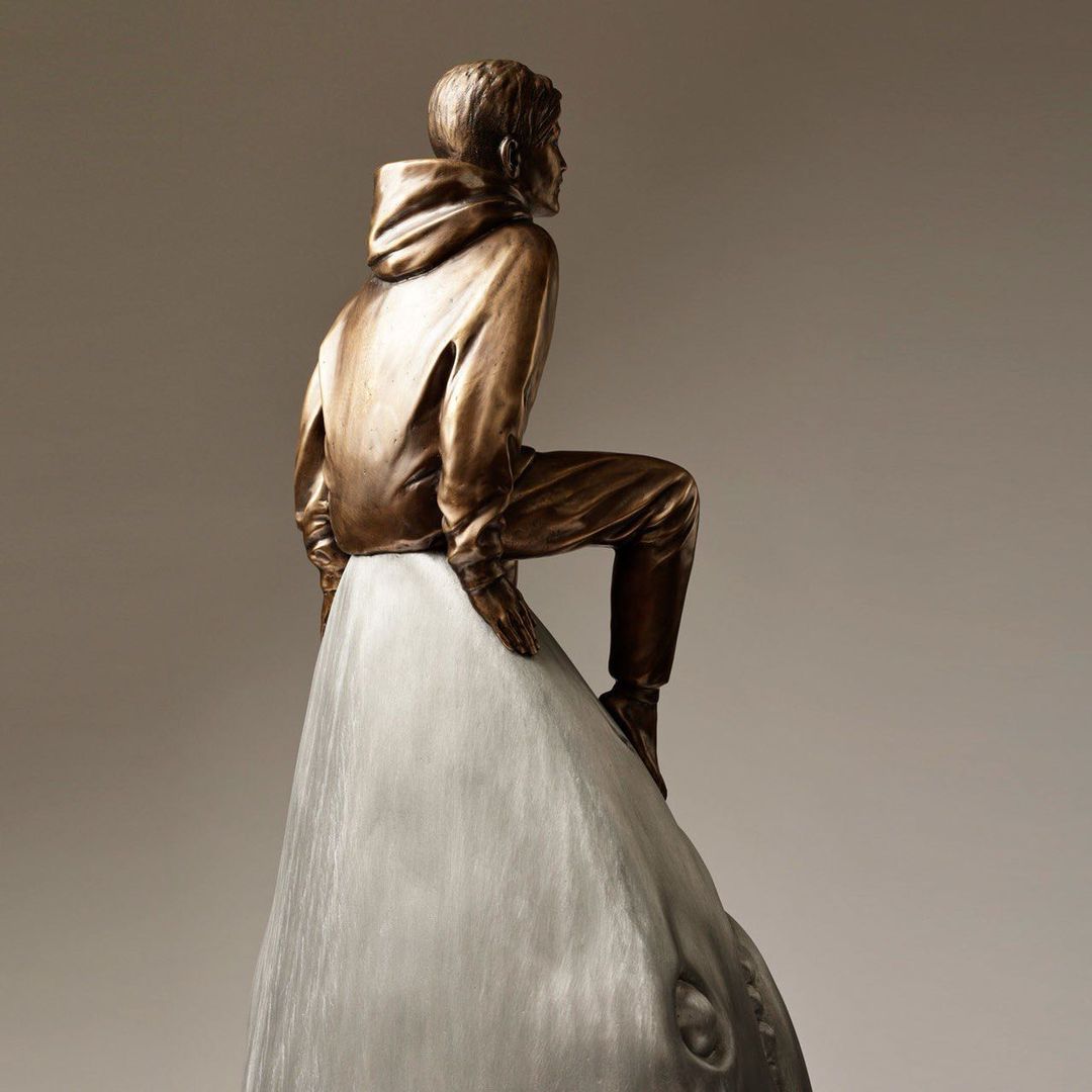 Surrealistic Figure Sculptures By Volodymyr Tsisaryk (17)