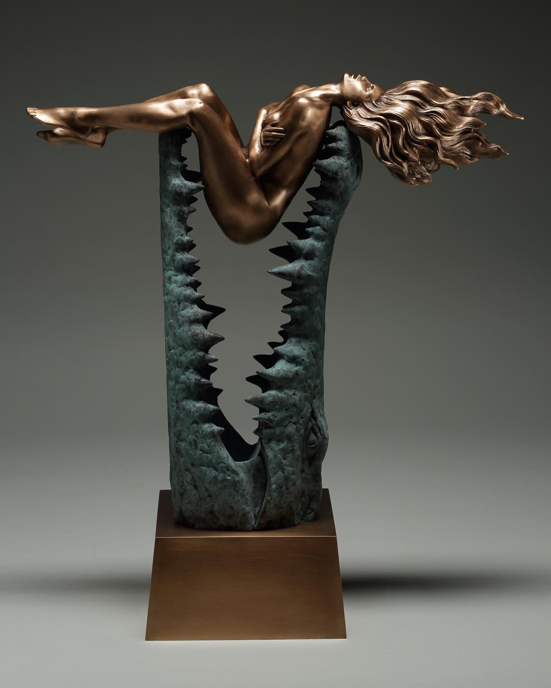 Surrealistic Figure Sculptures By Volodymyr Tsisaryk (3)