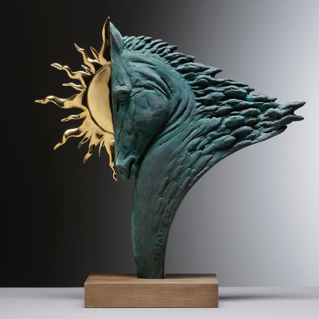 Surrealistic Figure Sculptures By Volodymyr Tsisaryk (7)