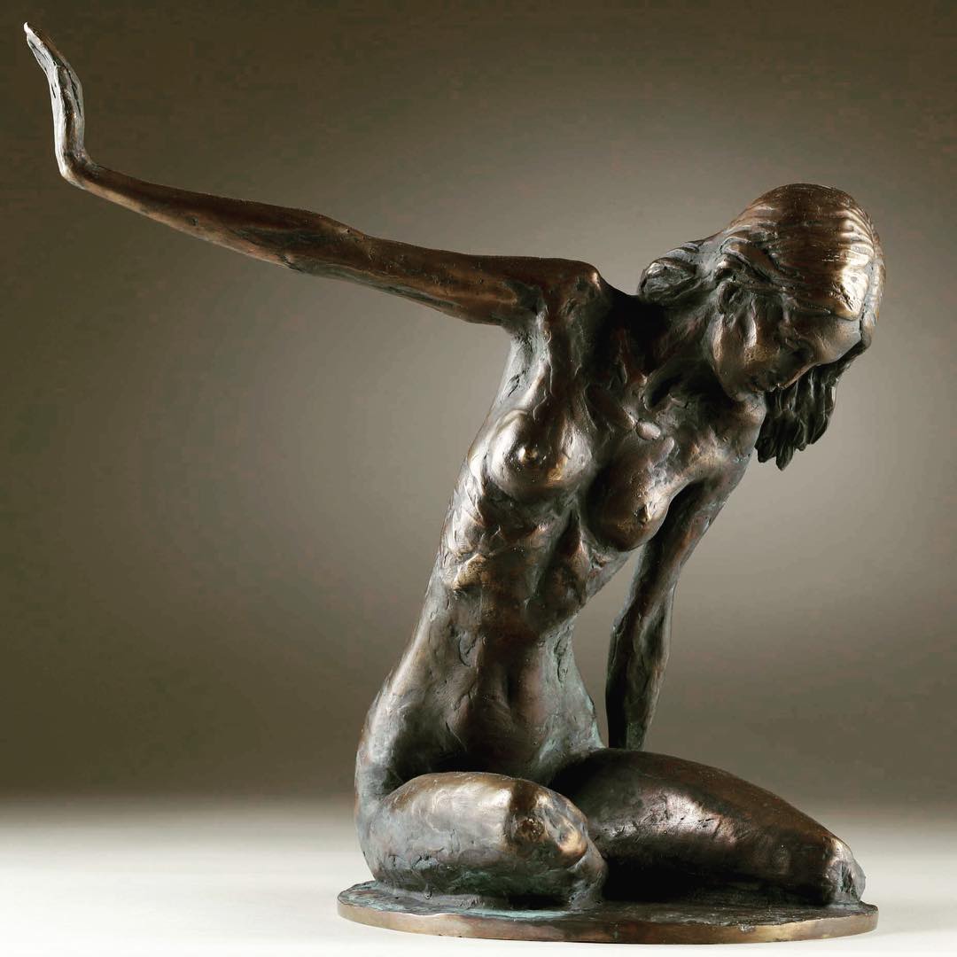 Surrealistic Figure Sculptures By Volodymyr Tsisaryk (9)