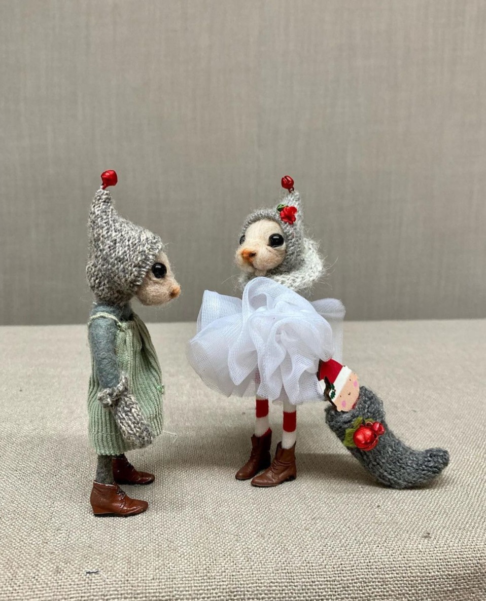 Tales From The Old Thread House, Cute Needle Felted Mice Dolls By Rebecca Wheeler (11)