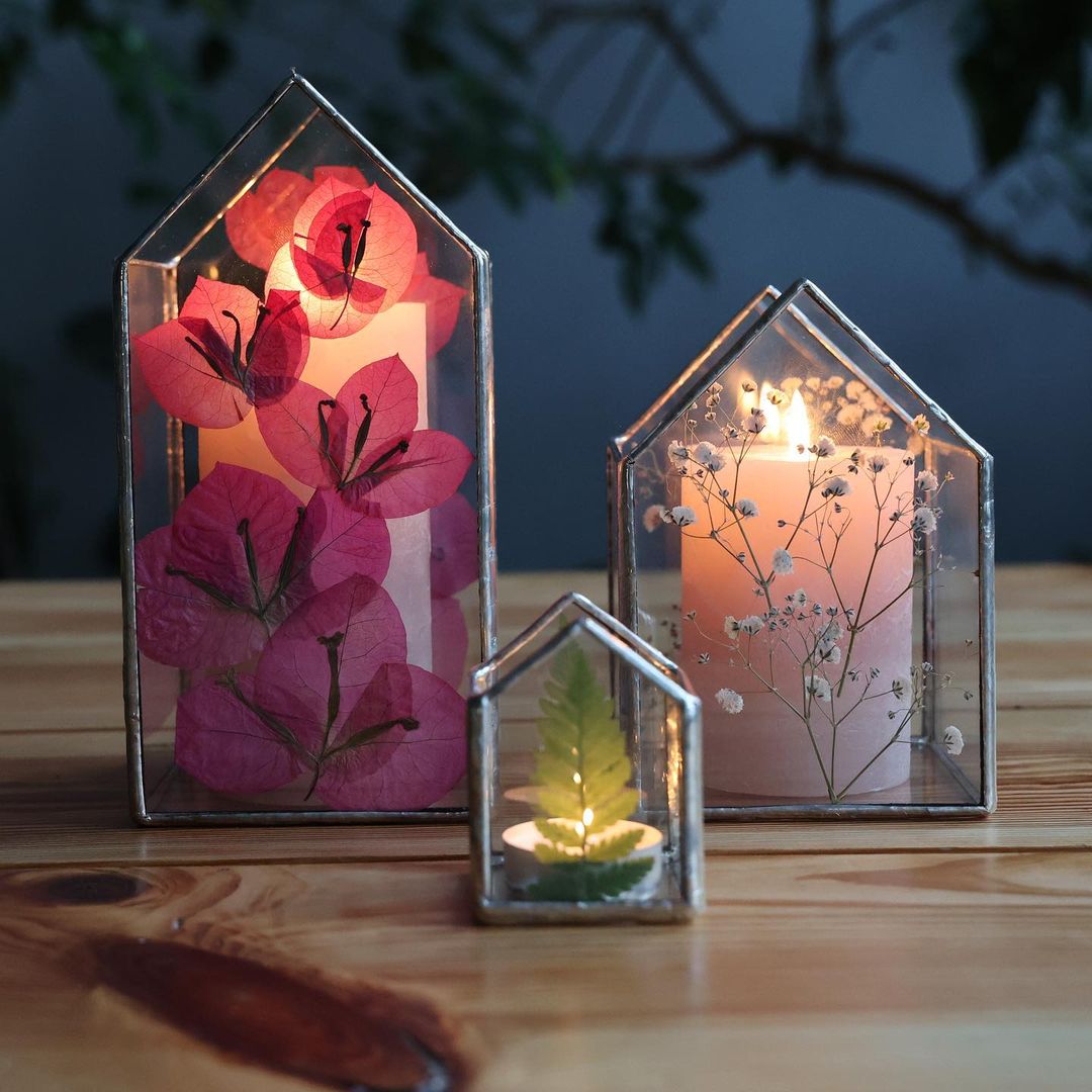 Gorgeous Herbarium In Glass And Resin Sea Frames By Anna Paschenko (27)