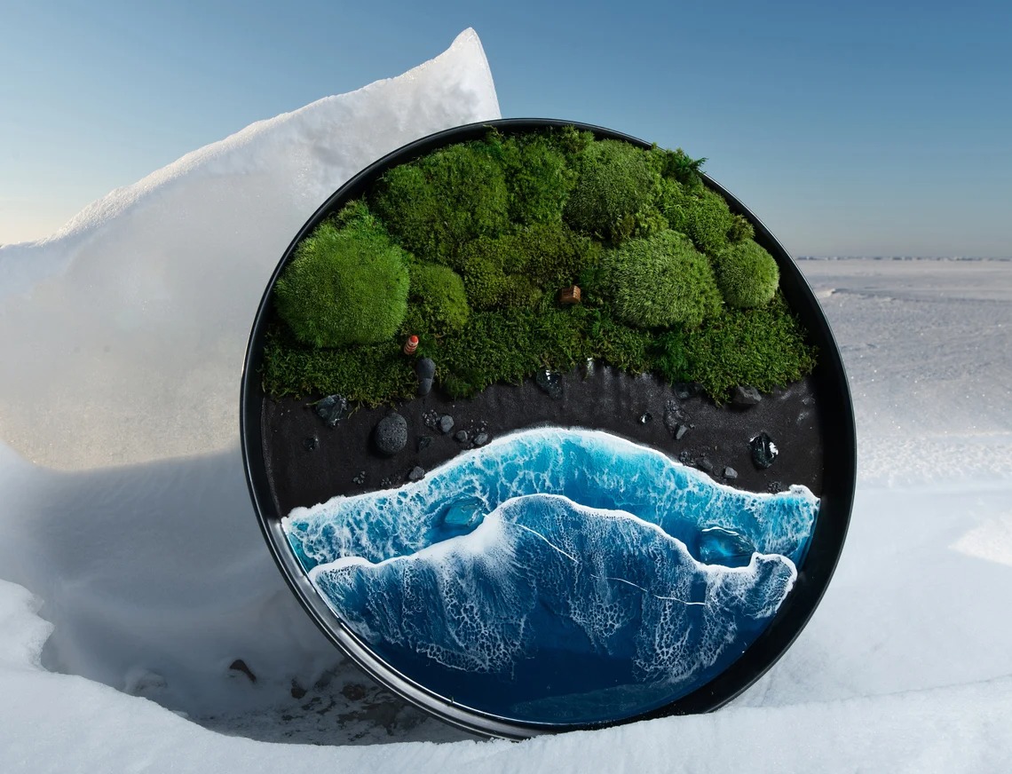 Gorgeous Herbarium In Glass And Resin Sea Frames By Anna Paschenko (8)