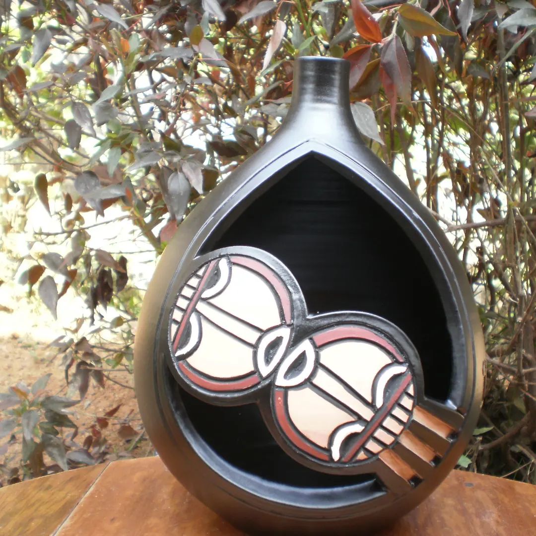 African Identity, Marvelous Ceramic Sculptures By Djakou Kassi Nathalie (10)