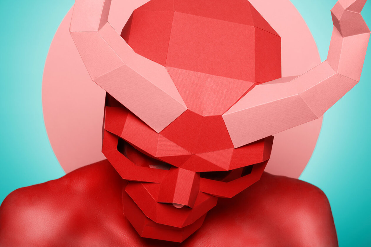 Burning Man, An Allegorical Photography Series By Luciano Koenig Dupont (7)