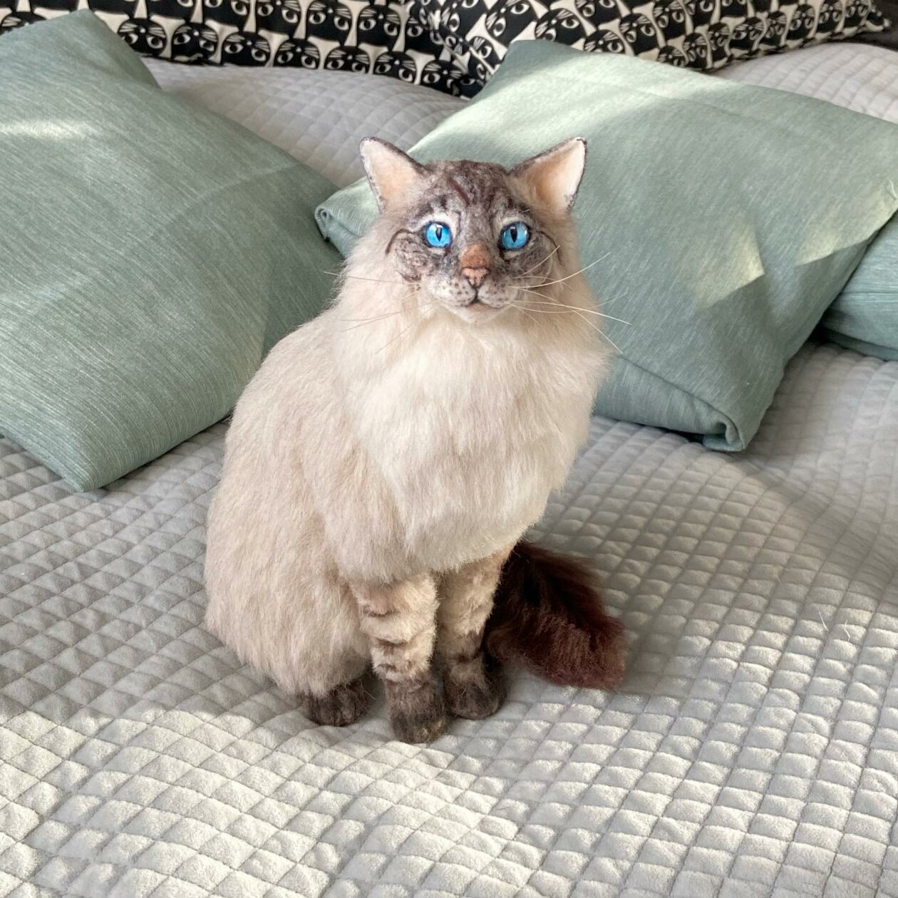 Hyper Realistic Animal Felted Wool Sculptures By Alla Rebrova (13)