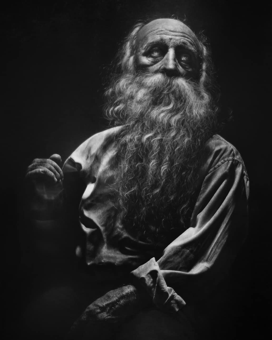 Hyper Realistic Pencil And Charcoal Portraits By Emanuele Dascanio 9