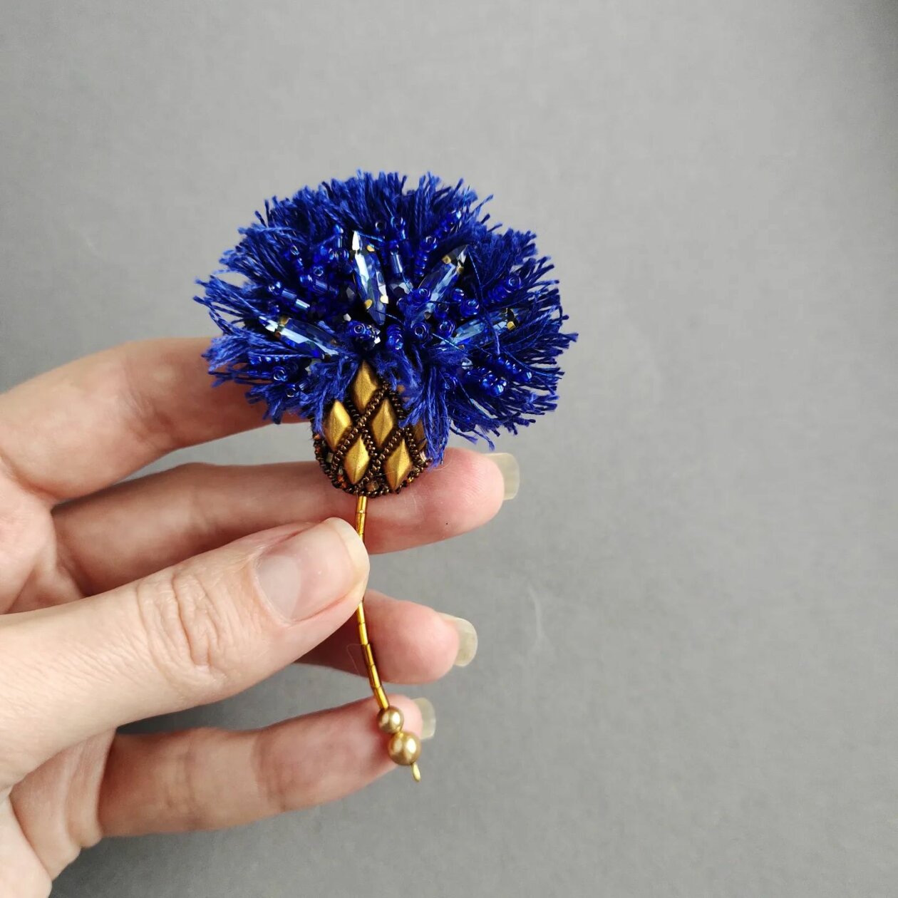 Marvelous Figurative Beaded Jewelry By Irina Nachatova (17)