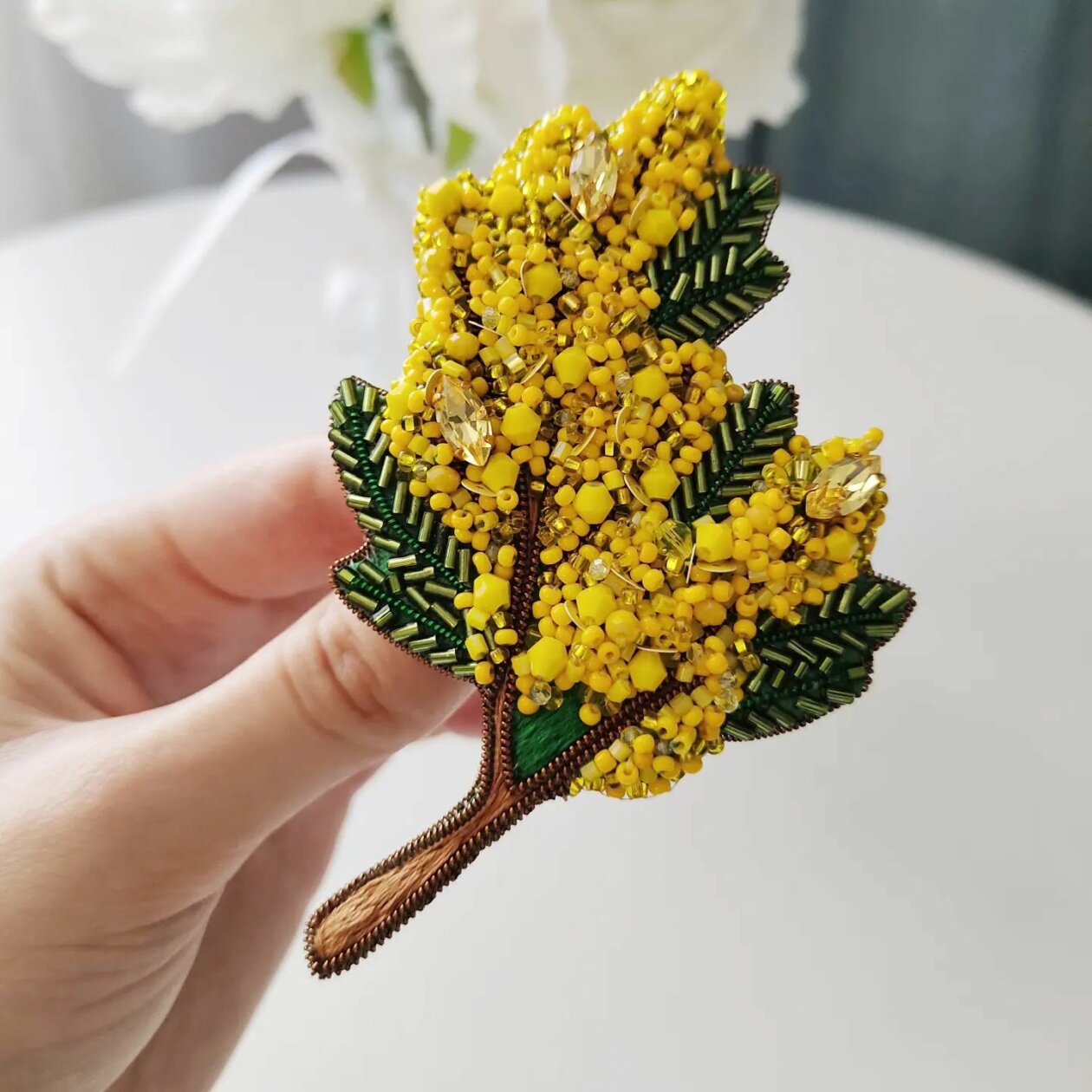 Marvelous Figurative Beaded Jewelry By Irina Nachatova (18)