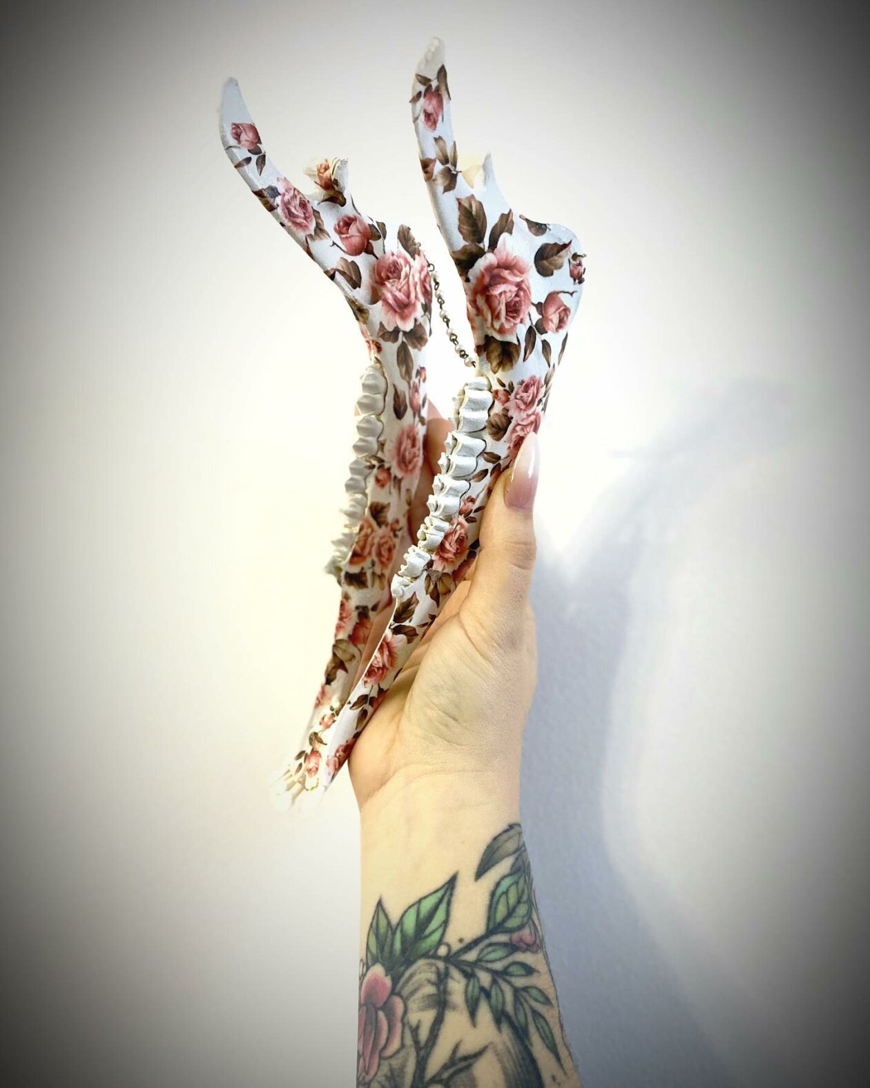 The Floral Decorated Bone And Skull Art Of Emmanuelle Jobidon (30)