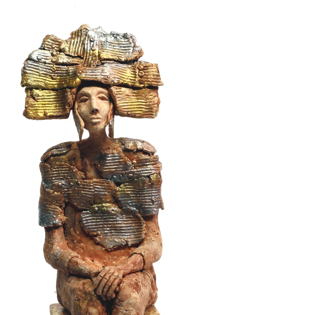 Surreal Figurative Sculptures By Arek Szwed 11