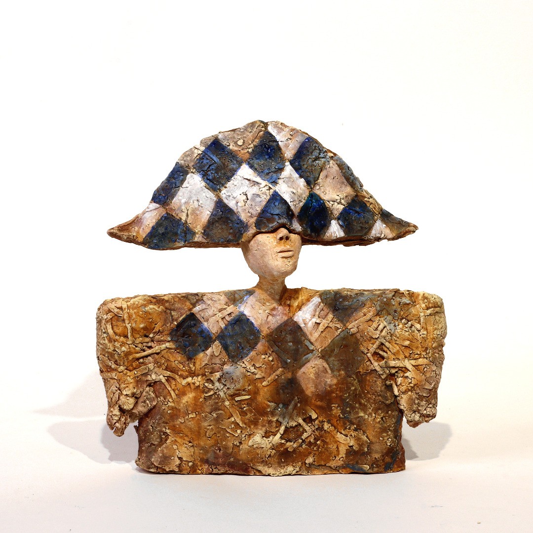 Surreal Figurative Sculptures By Arek Szwed 26