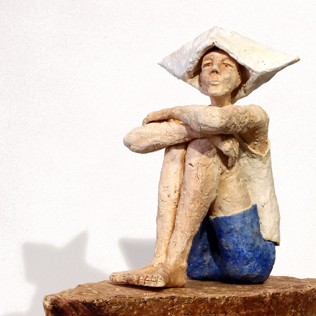 Surreal Figurative Sculptures By Arek Szwed 27