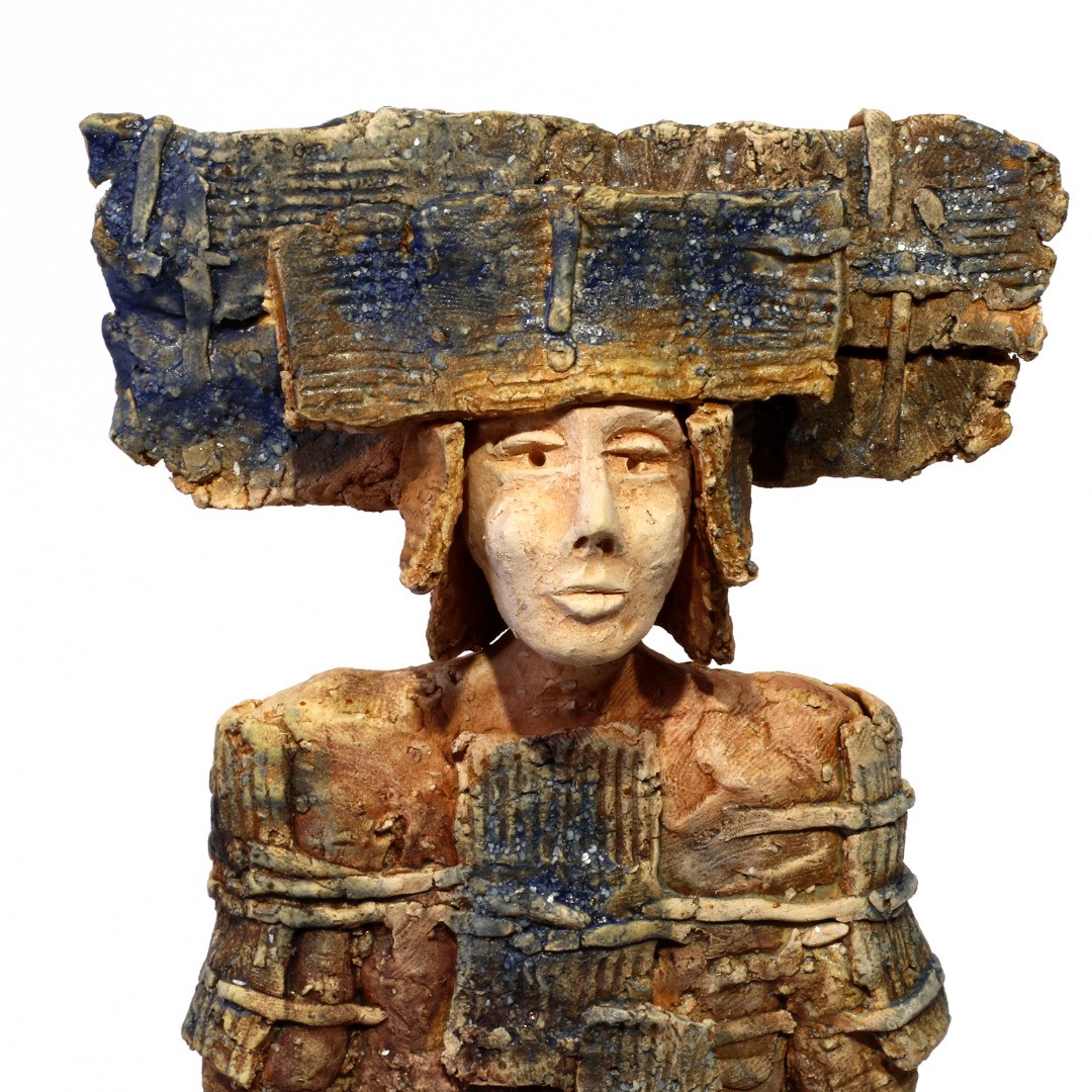 Surreal Figurative Sculptures By Arek Szwed 31