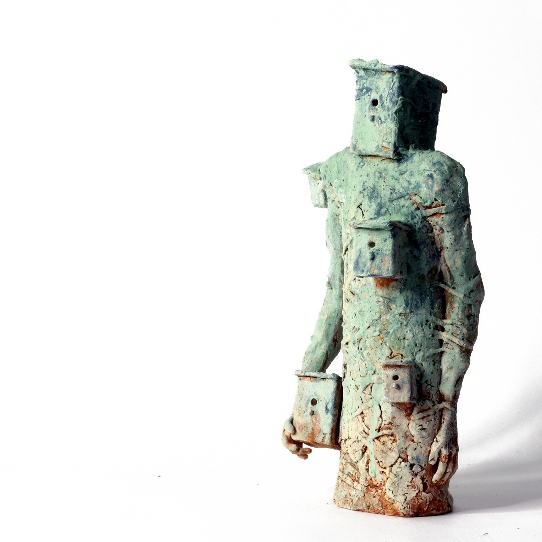 Surreal Figurative Sculptures By Arek Szwed 36