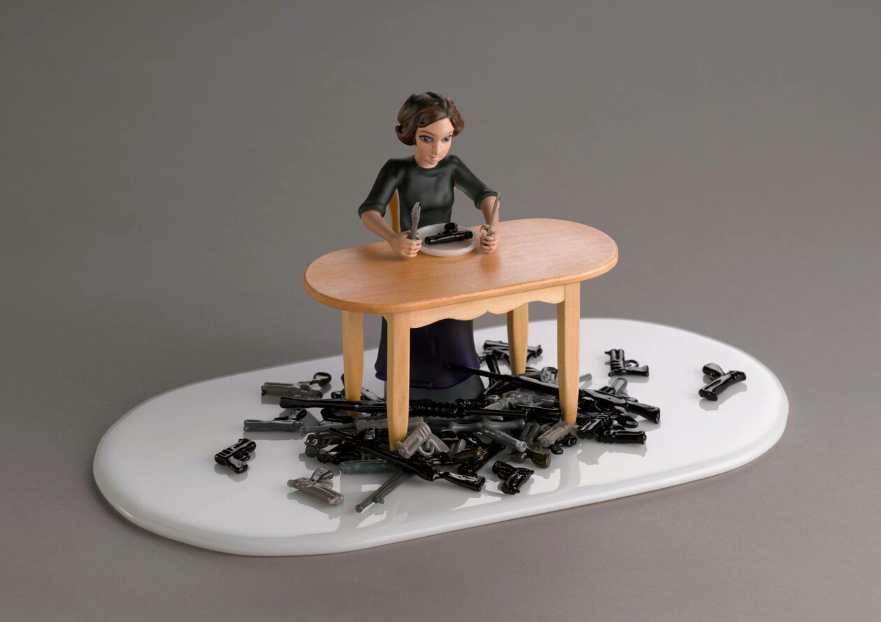 Enchanting Surrealistic Glass Sculptures By Carmen Lozar 29