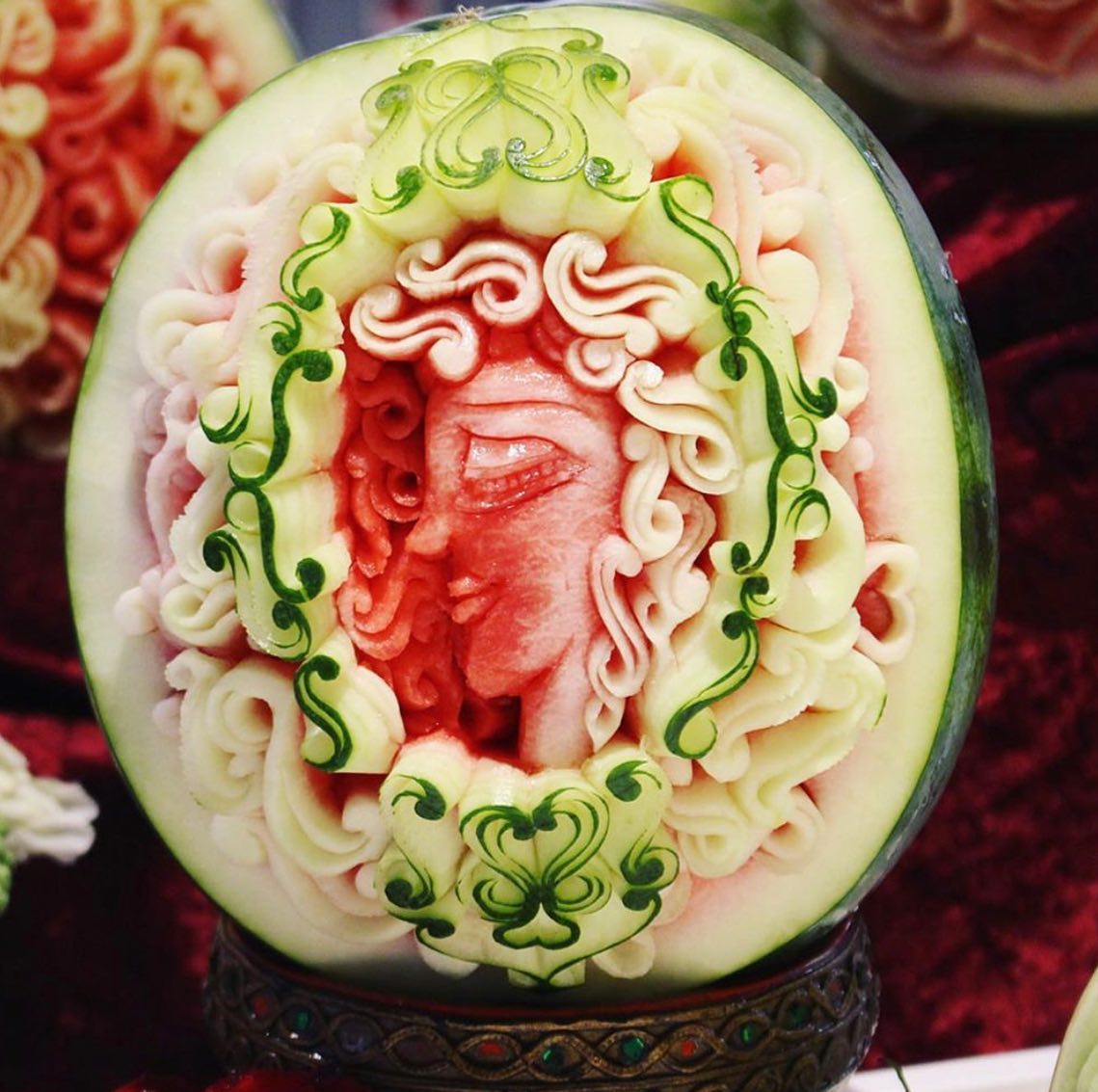 Superb Fruit And Vegetable Carvings By Daniele Barresi 10