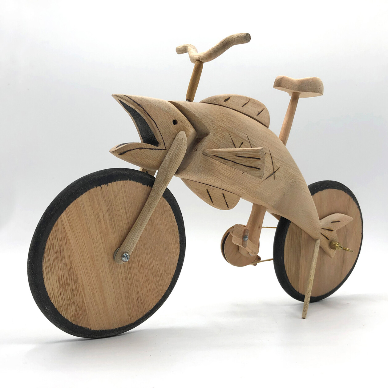 Animal Wood Sculptures By Hugo Horita (6)