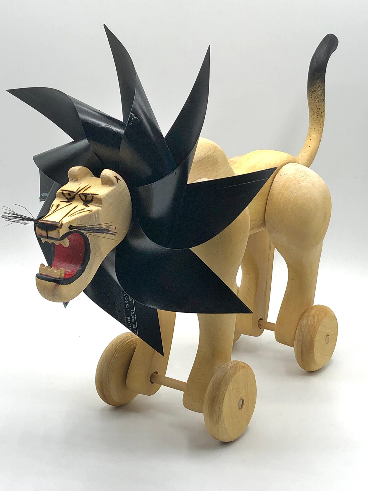 Animal Wood Sculptures By Hugo Horita (9)