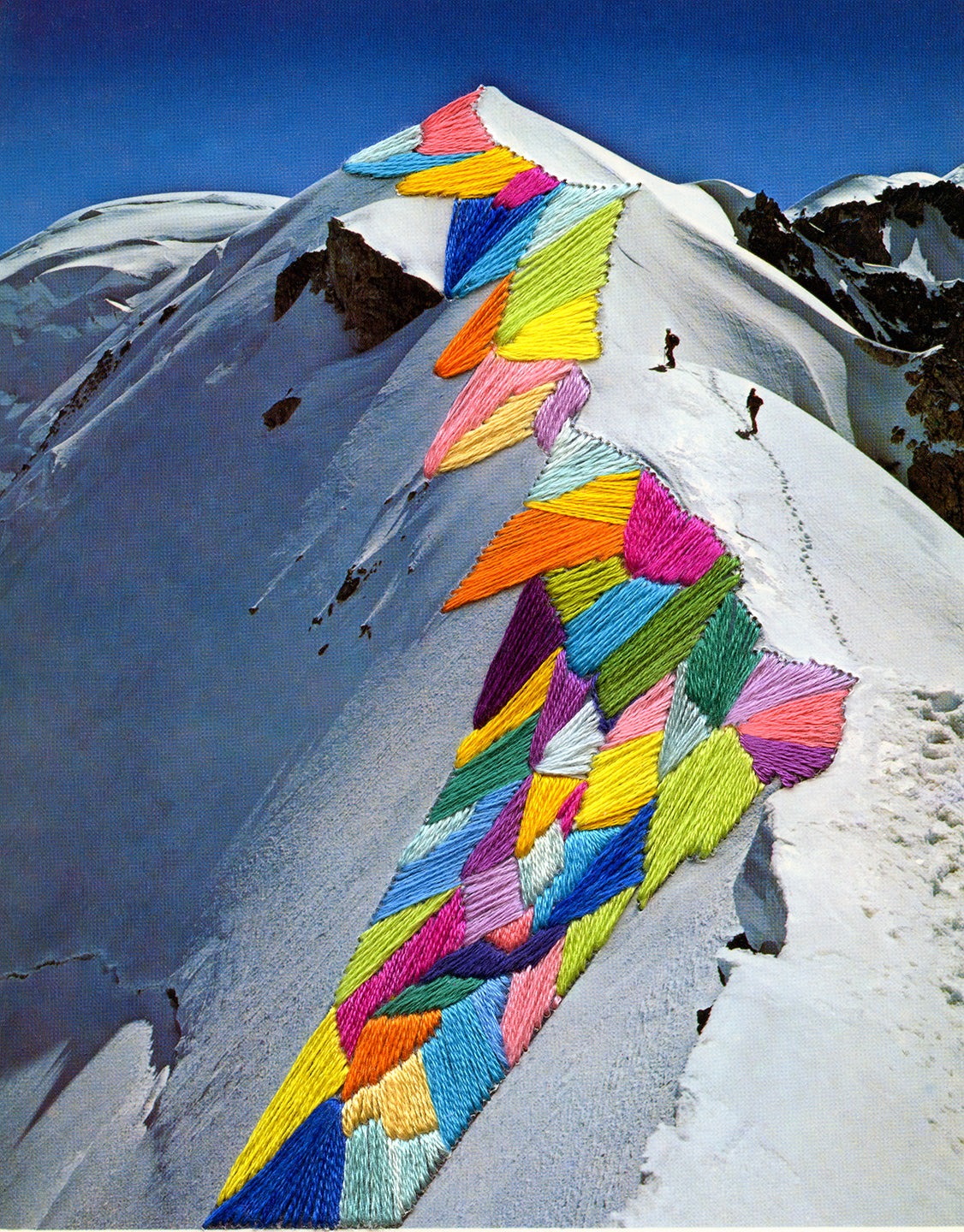 Embroidered Vintage Portraits By Han Cao (21)