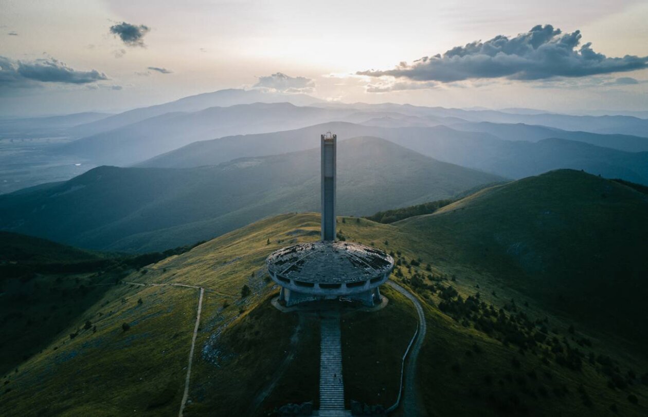 Expired Architecture, A Photography Series By Dimitar Karanikolov (11)