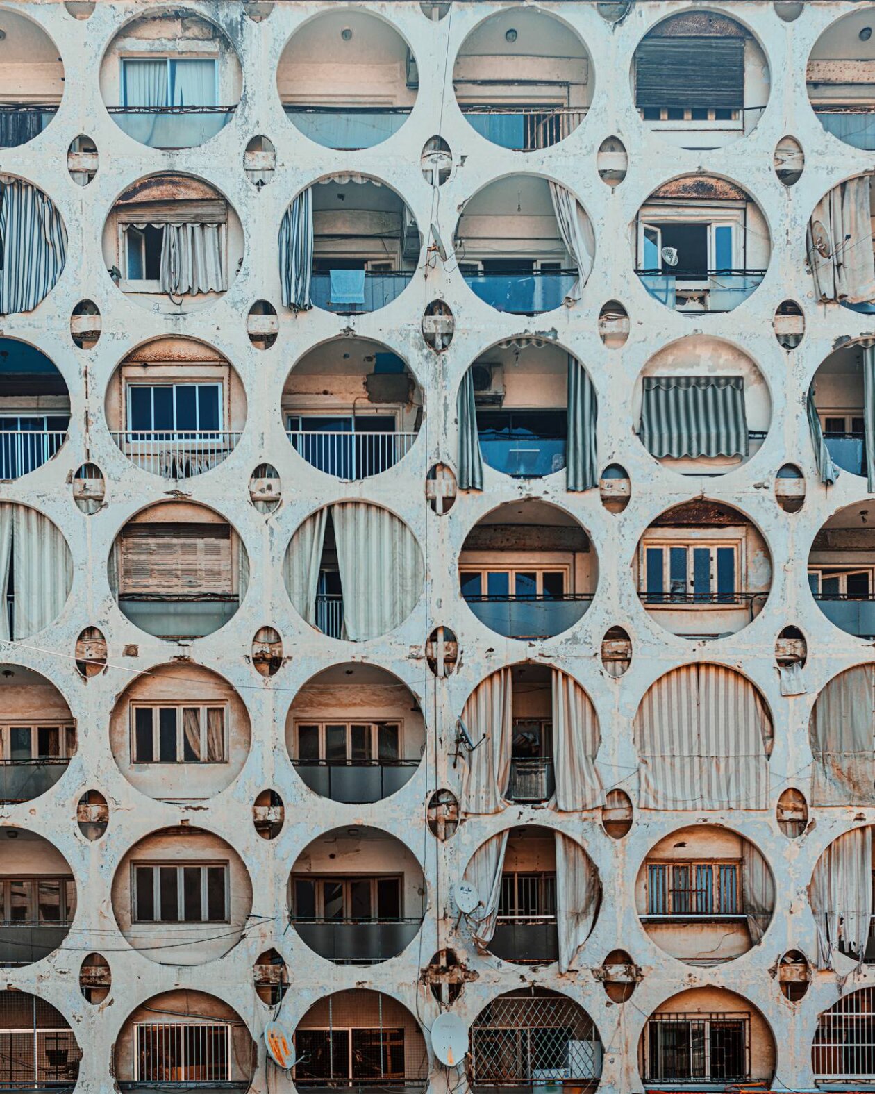 Expired Architecture, A Photography Series By Dimitar Karanikolov (5)