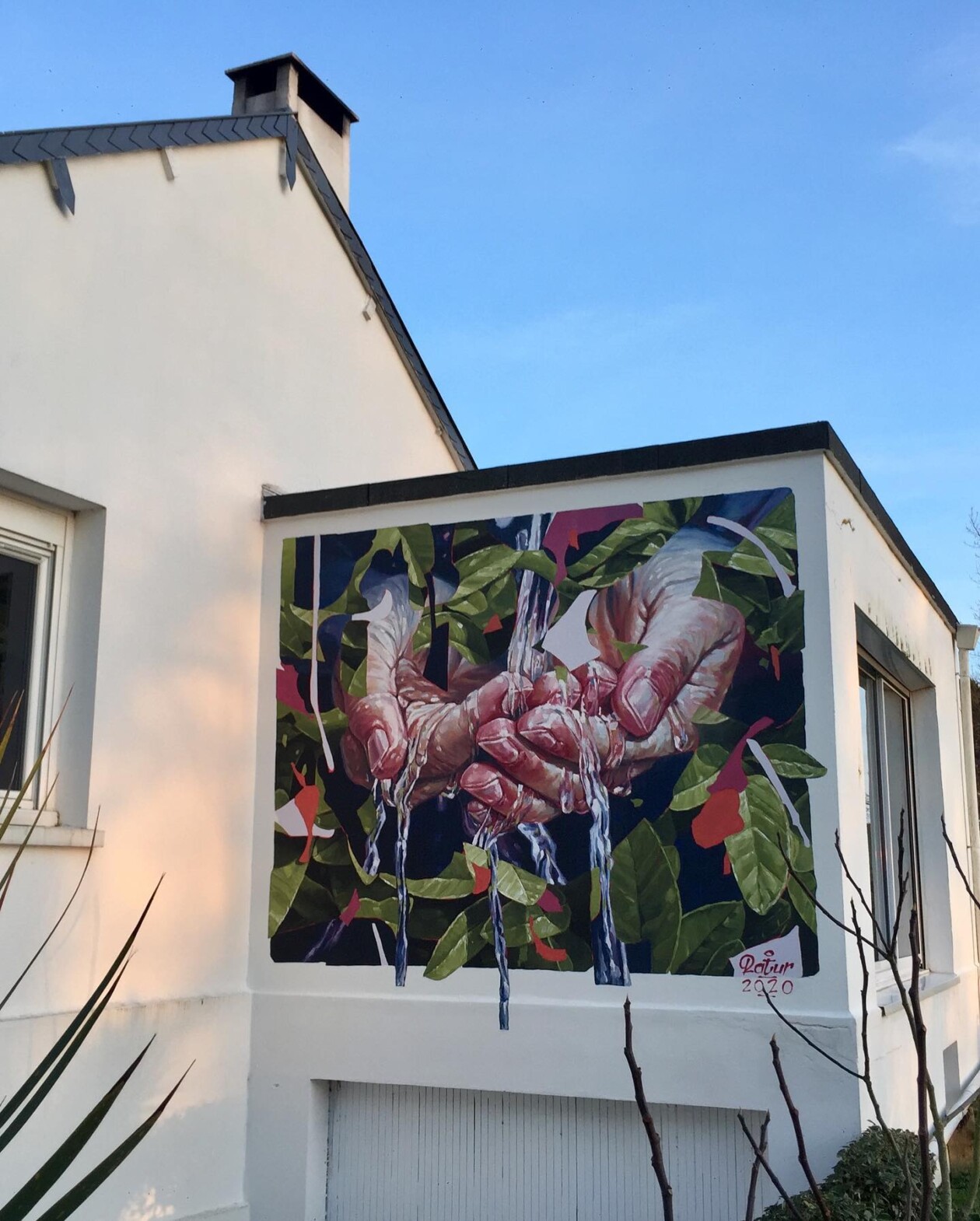 Stunningly Surreal Figurative Murals By Ratur (14)