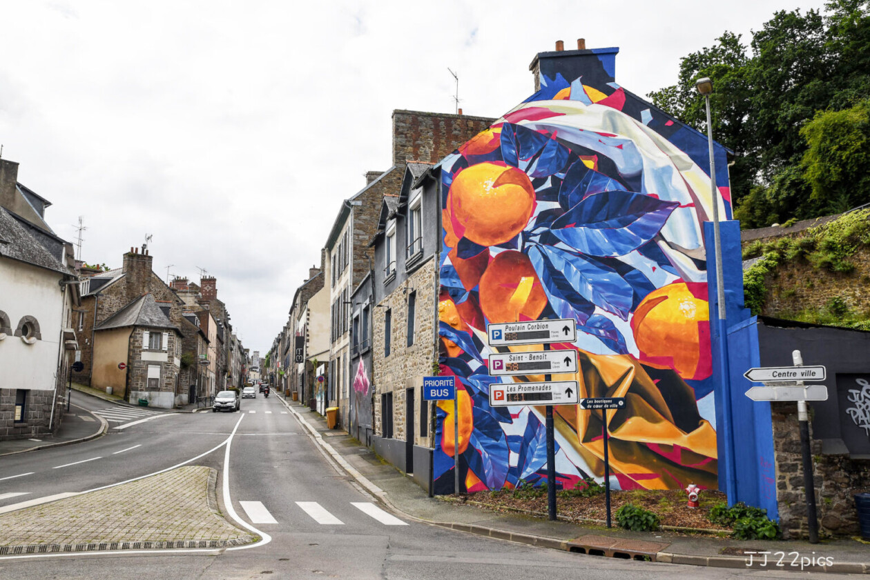 Stunningly Surreal Figurative Murals By Ratur (4)