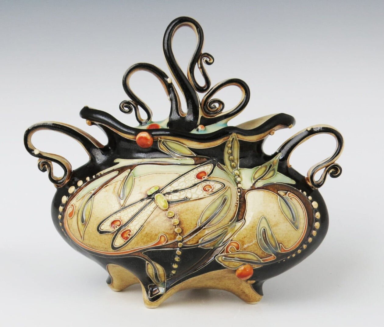 Surrealistic Organic Inspired Vessels By Carol Long (18)