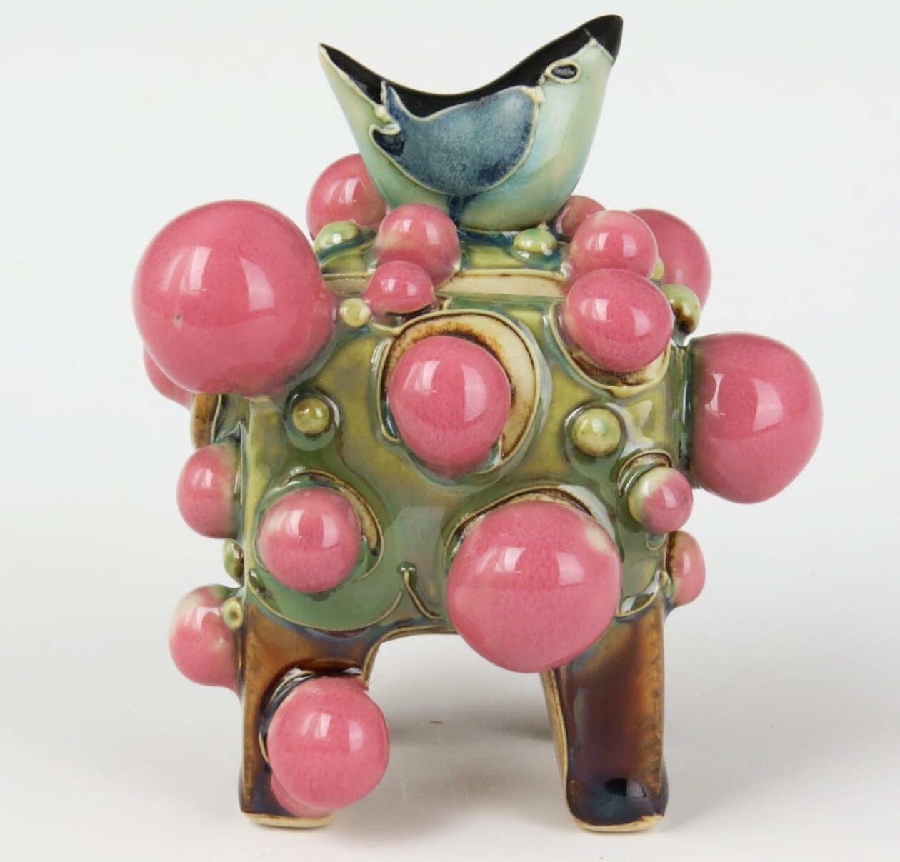 Surrealistic Organic Inspired Vessels By Carol Long (23)