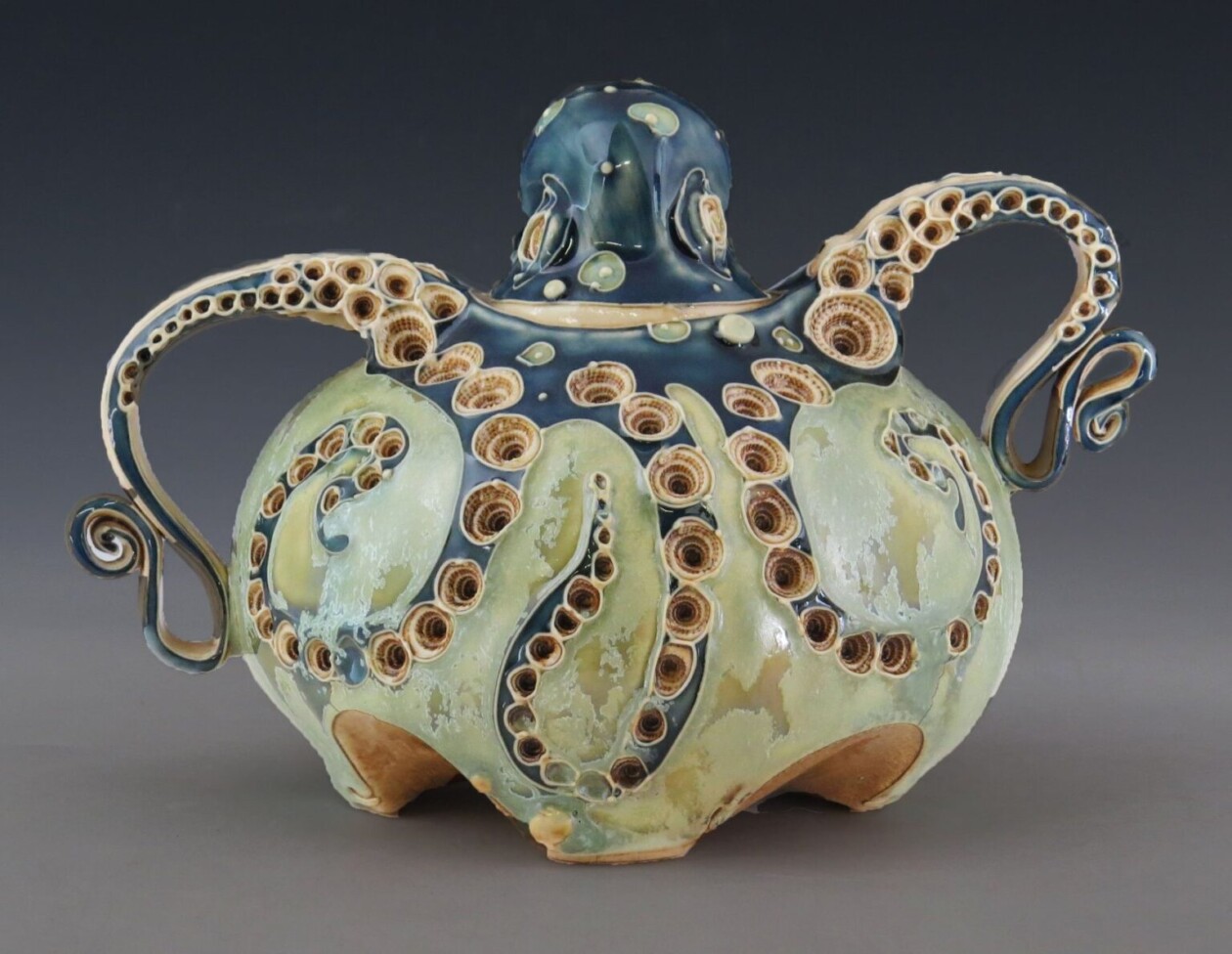 Surrealistic Organic Inspired Vessels By Carol Long (9)