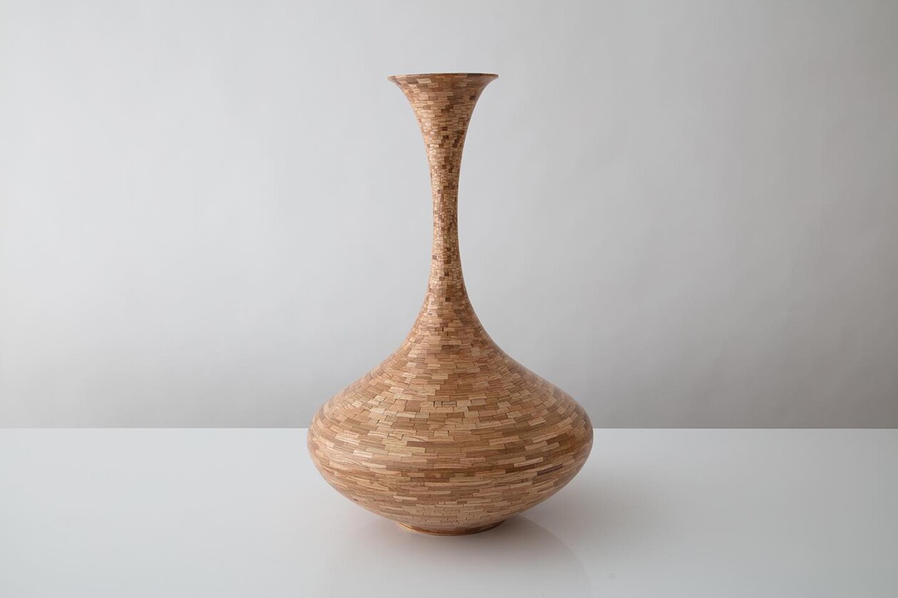 Elegant Sculptural Objects And Furniture By Richard Haining (9)