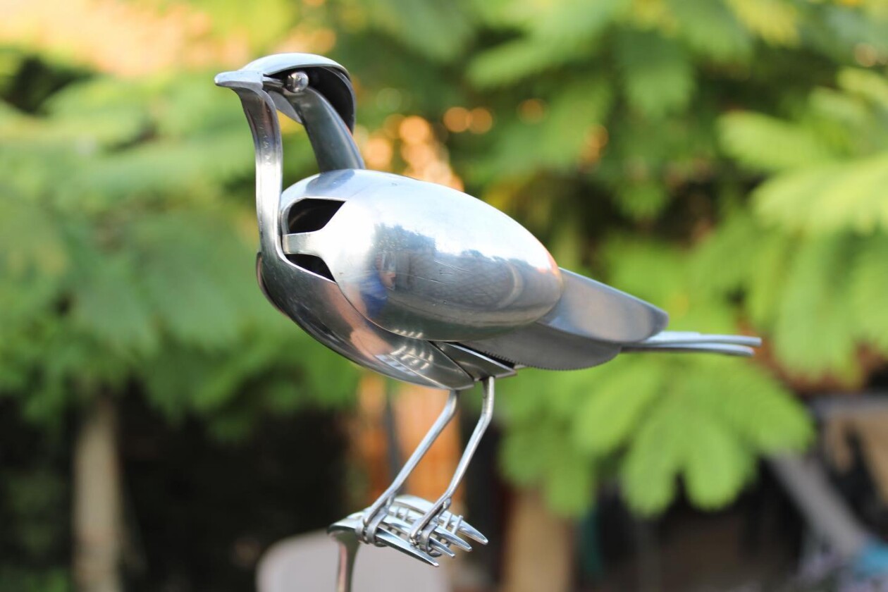 Fantastic Figurative Scrap Metal Sculptures By János Barta (21)