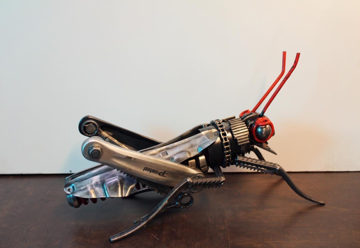 Fantastic Figurative Scrap Metal Sculptures By János Barta (5)