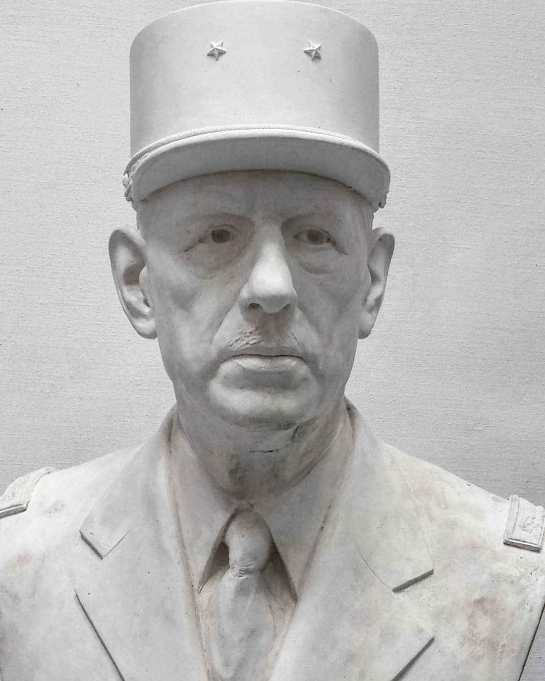 Fantastic Sculptural Portraits By Laurent Mallamaci (14)