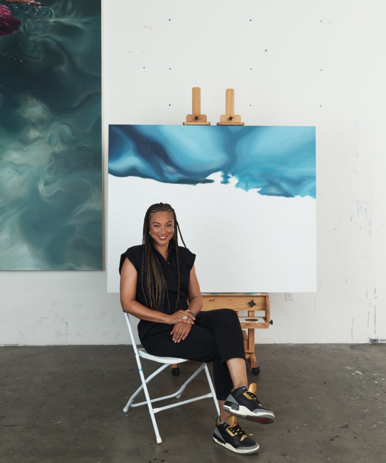 Photorealistic Paintings Of Contemplative And Serene Swimmers By Calida Rawles (17)