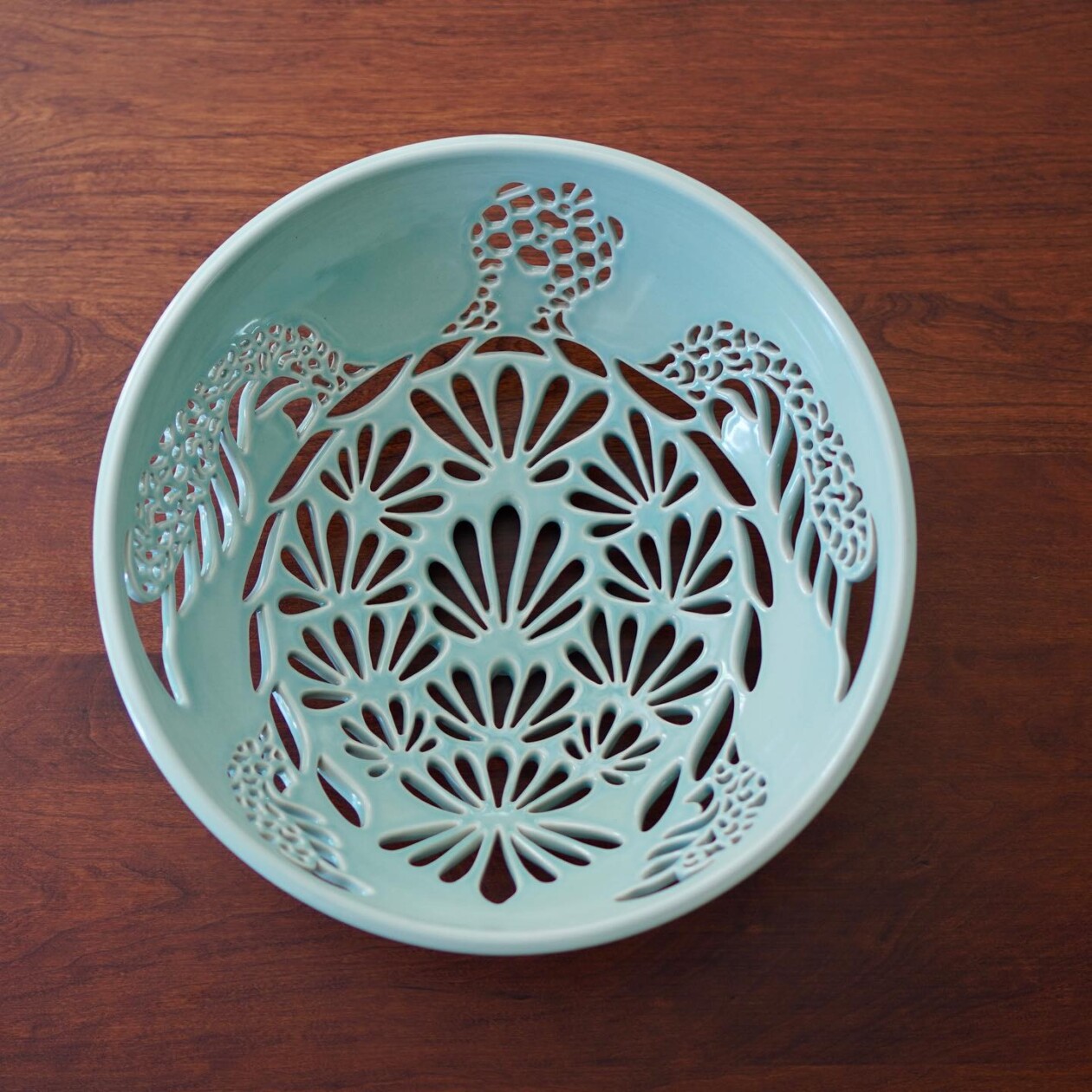 Detailed Hand Carved Porcelain Pieces By Annie Quigley (1)