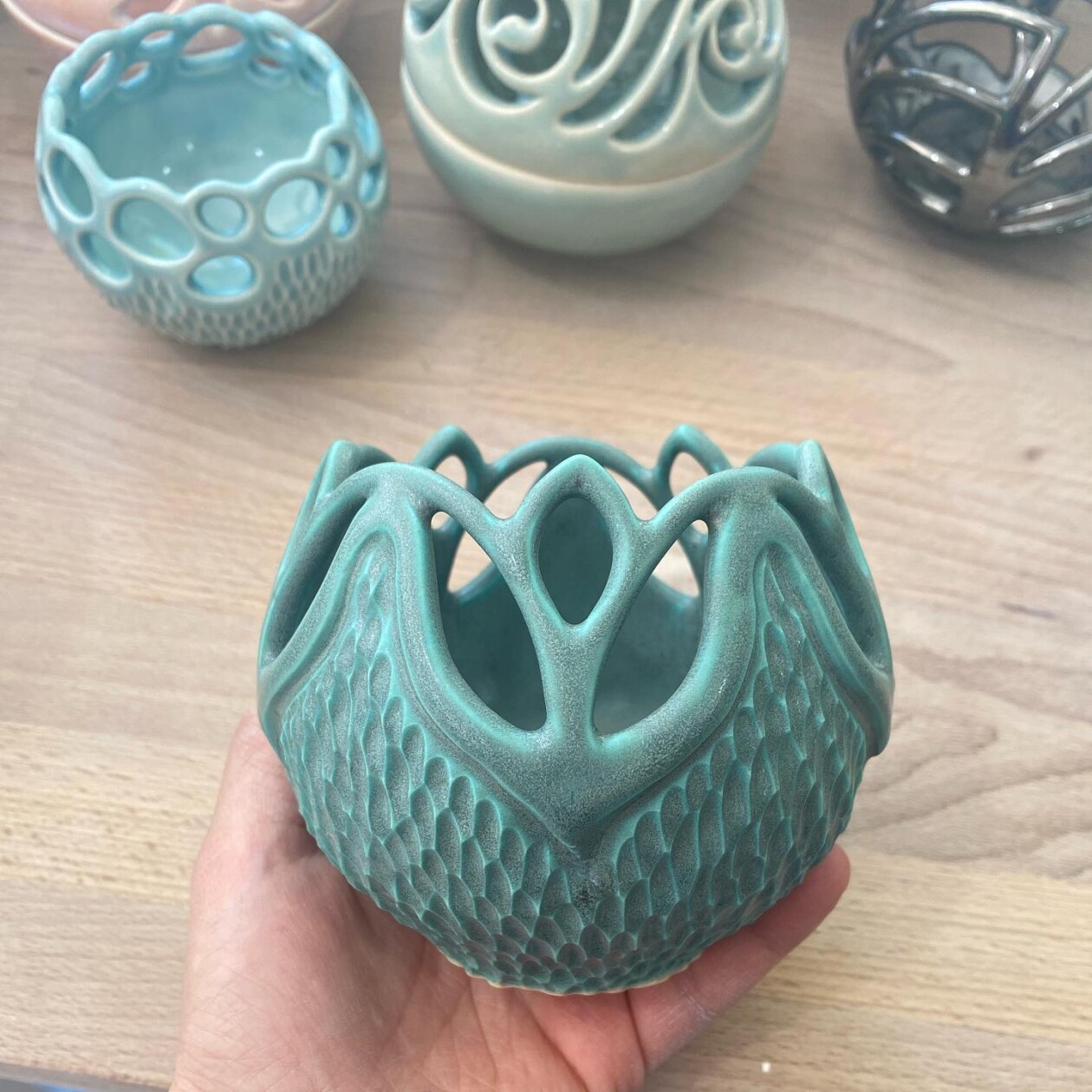 Detailed Hand Carved Porcelain Pieces By Annie Quigley (10)