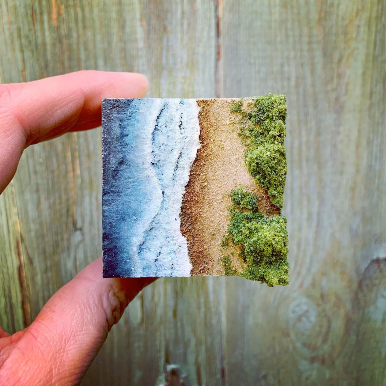 Magical Handmade Miniatures And Dioramas By Caroline Dewison (1)