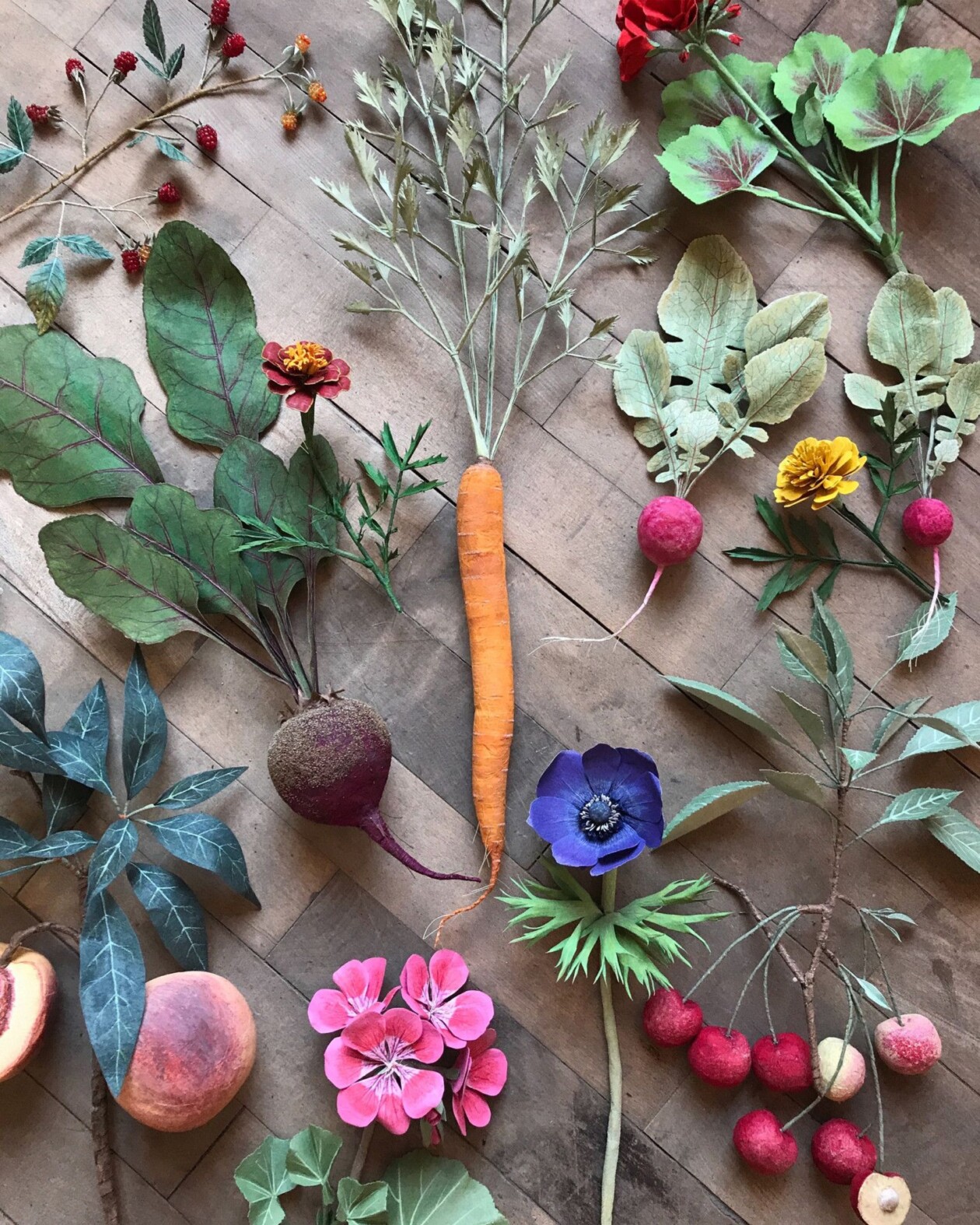 Splendid Lifelike Paper Sculptures Of Animals, Plants, Vegetables, And Mushrooms By ann Wood (20)