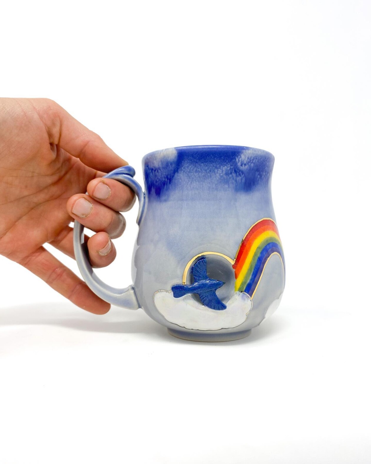 Ceramic Vases Decorated With Miniature Animal Sculptures By Brooke Knippa (7)