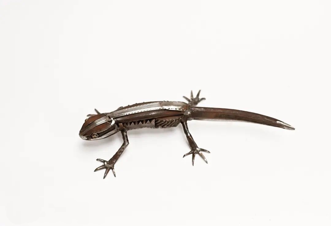 Amazingly Precise Scrap Metal Animal Sculptures By Jk Brown (23)