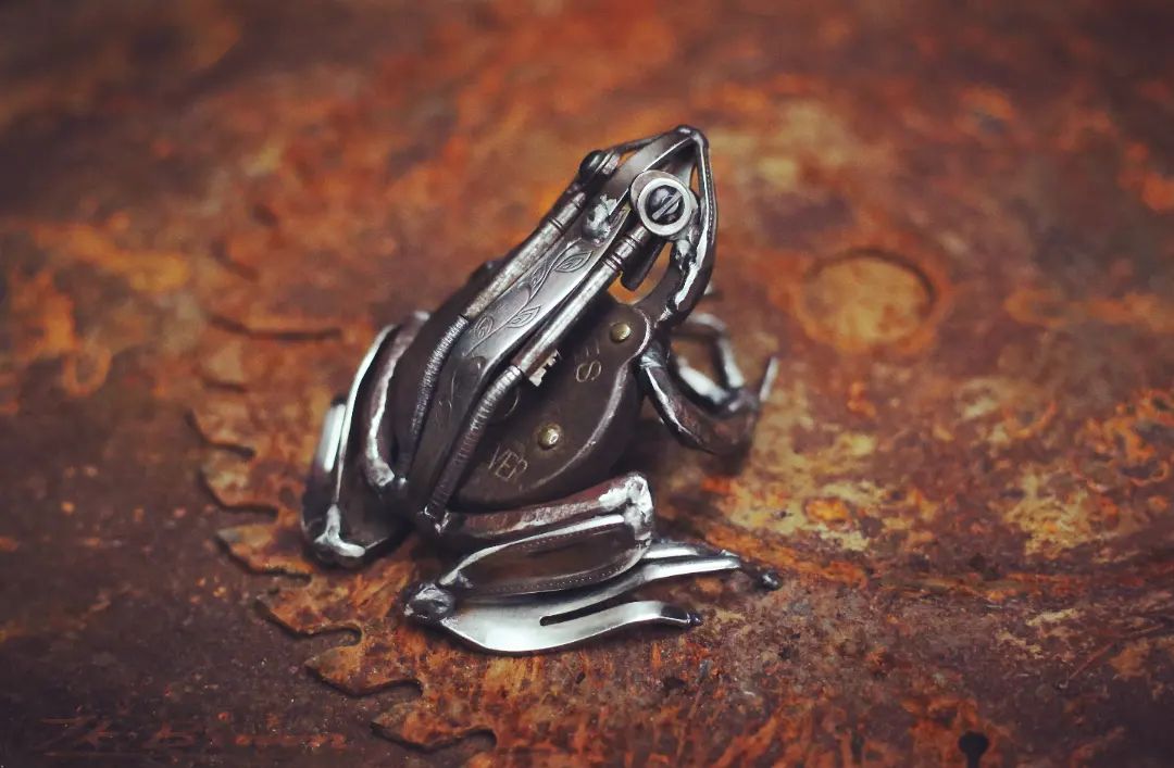 Amazingly Precise Scrap Metal Animal Sculptures By Jk Brown (27)