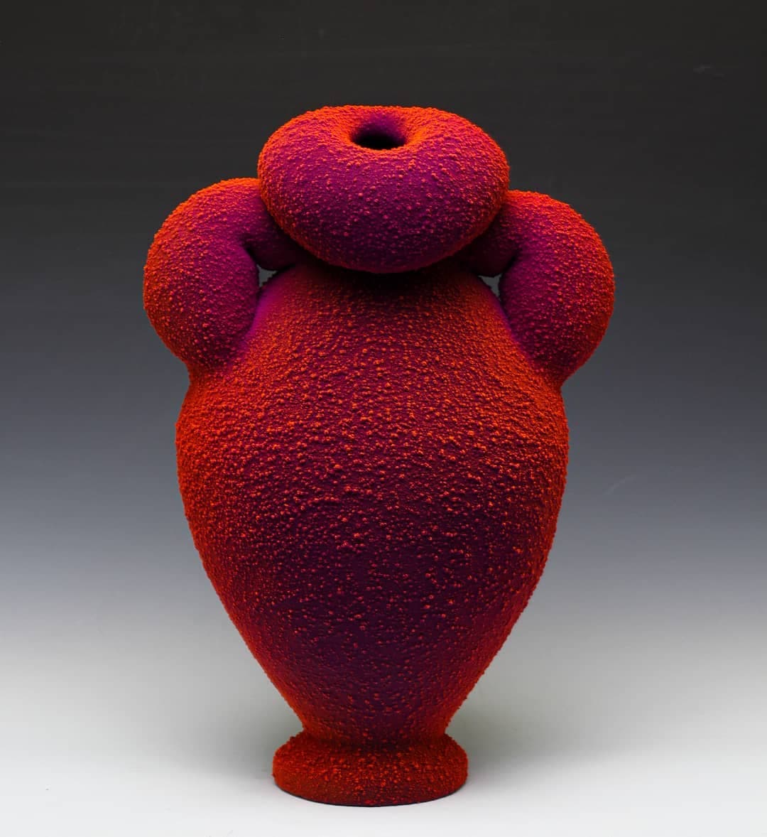 Glowing Sculptural Ceramic Vessels By Maxwell Mustardo (7)