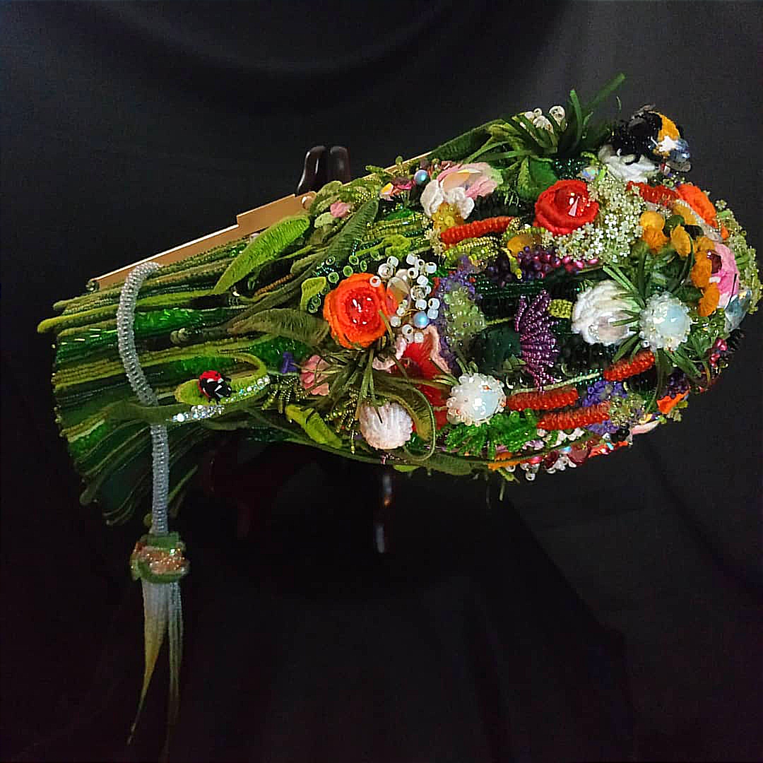 Intricate And Whimsical Hand Embroidered Felted Bags By Alena Kova (11)