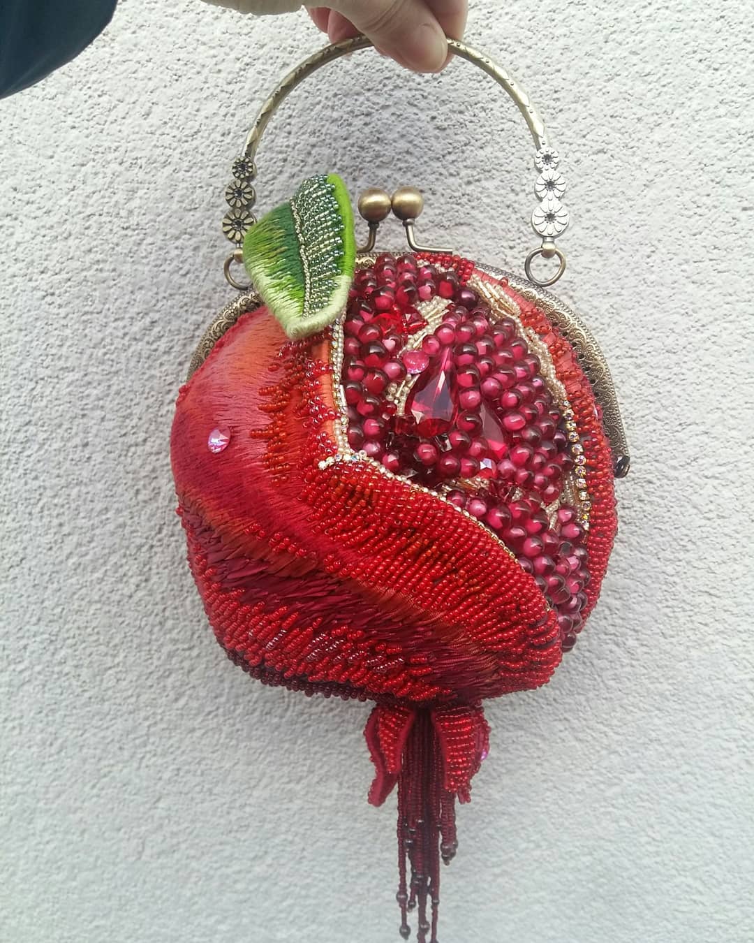 Intricate And Whimsical Hand Embroidered Felted Bags By Alena Kova (8)