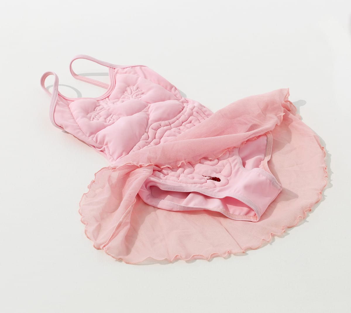 Anatomical Sculptures Made From Zippers, Quilted Fabric, And Felt By Élodie Antoine (5)