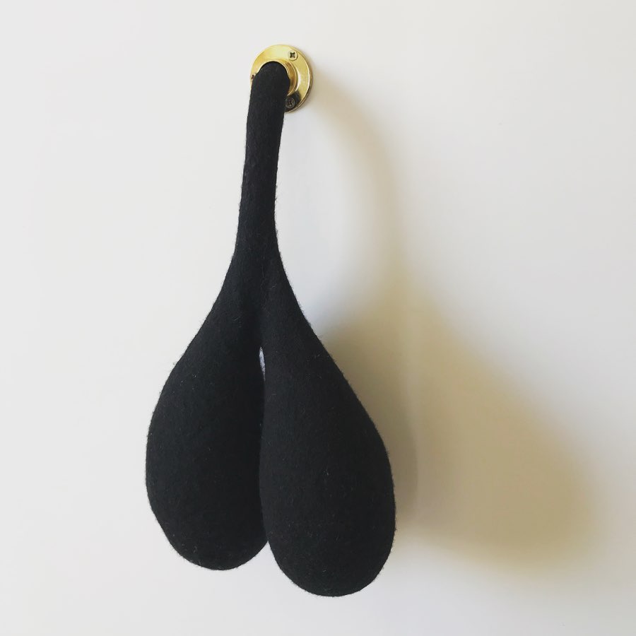 Anatomical Sculptures Made From Zippers, Quilted Fabric, And Felt By Élodie Antoine (9)