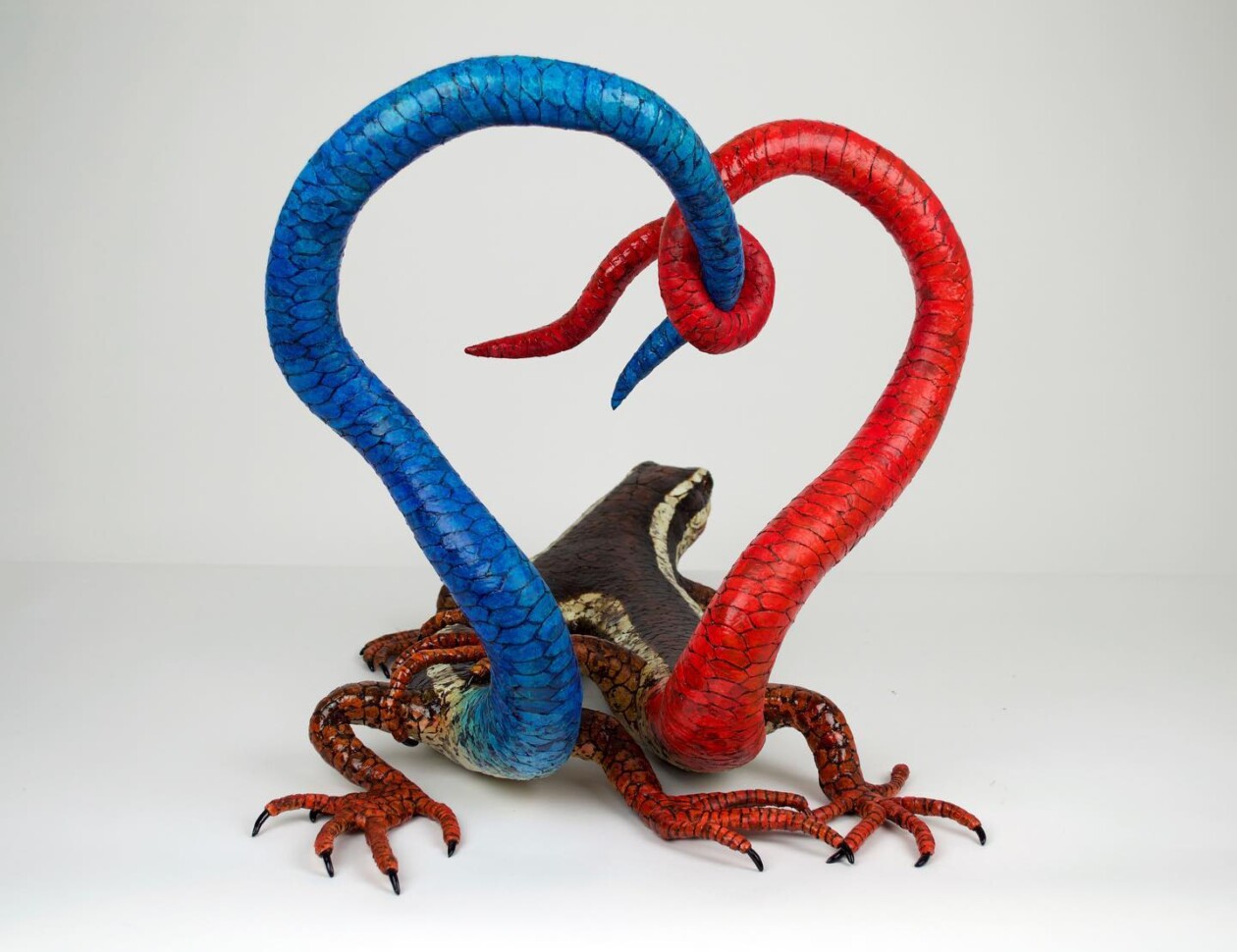 Fantastic Eggshell Sculptures Of Earth's Most Ancient Denizens By Sarah Lee (11)