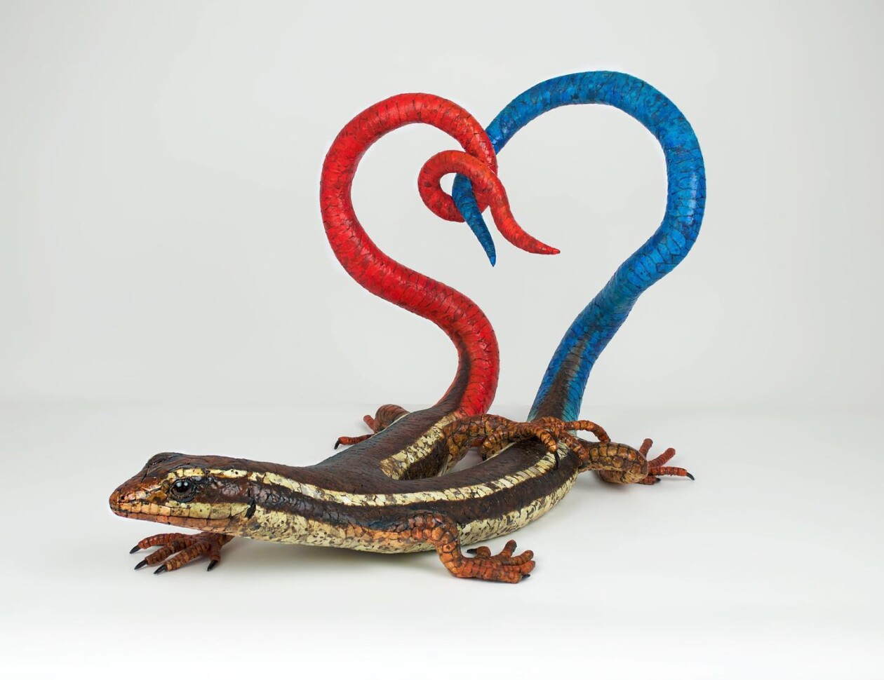 Fantastic Eggshell Sculptures Of Earth's Most Ancient Denizens By Sarah Lee (12)